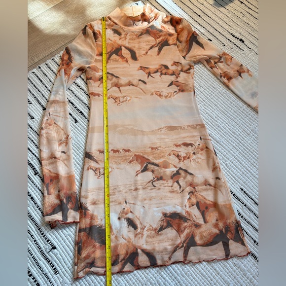 UO Alessia Mock Neck Mini Dress in Desert Horse Print - Picture 7 of 10